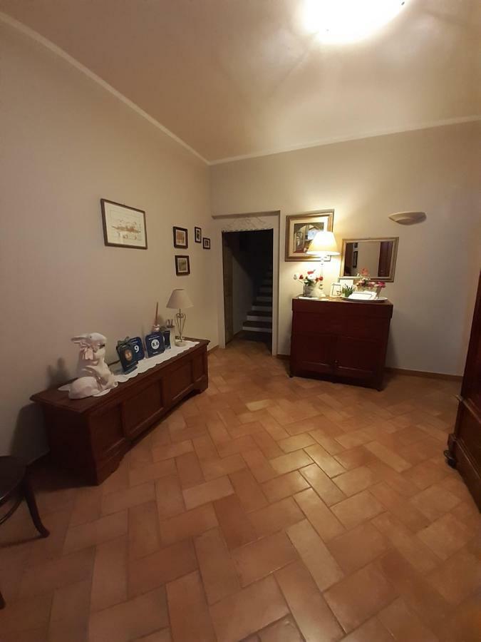 B&B La Casa Di Alice フォリーニョ エクステリア 写真